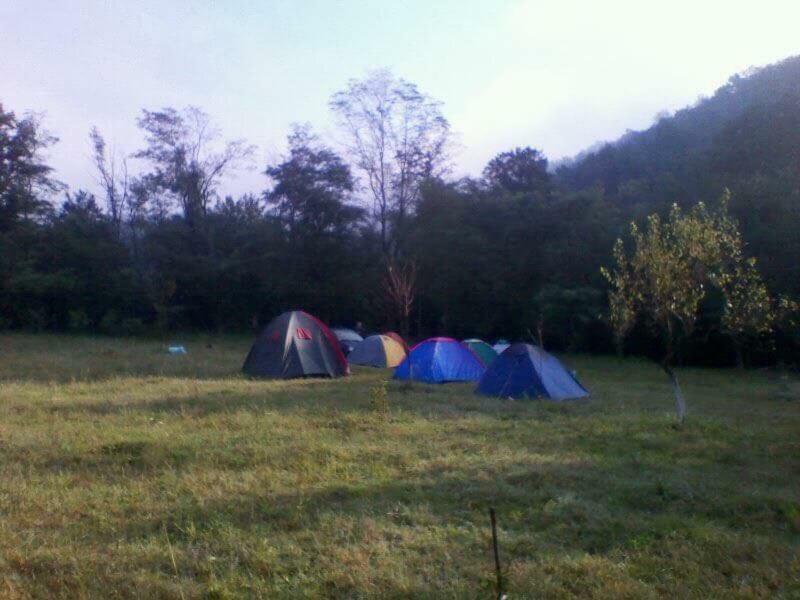 Camping In Clisura Dunarii เอเชลนิทซา ภายนอก รูปภาพ